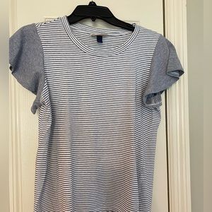 Flutter sleeve t-shirt